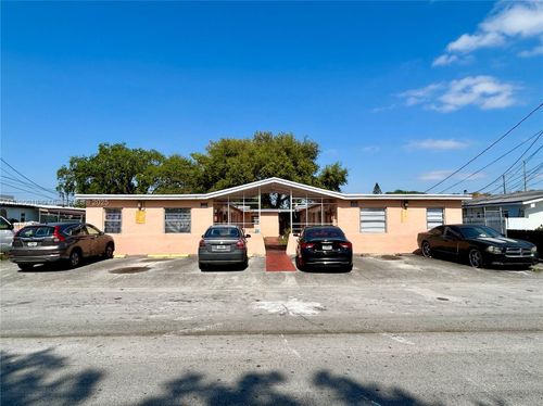 2013 Washington Ave, Opa Locka, FL, 33054-2860 | Card Image