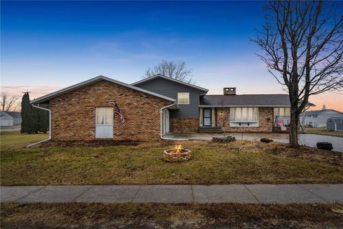 202 7th Street, Van Horne, IA, 52346 | Card Image