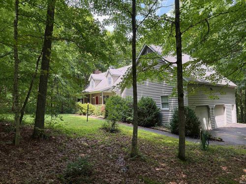 128 The Woods, Bedford, IN, 47421-9300 | Card Image