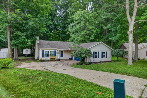 628 Park Oval, Madison, OH, 44057-3280 | Card Image