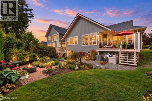6-912 Brulette Pl, Mill Bay, BC, V8H1H2 | Card Image