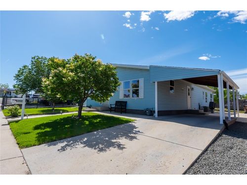6950 E 77th Ave, Commerce City, CO, 80022-1291 | Card Image