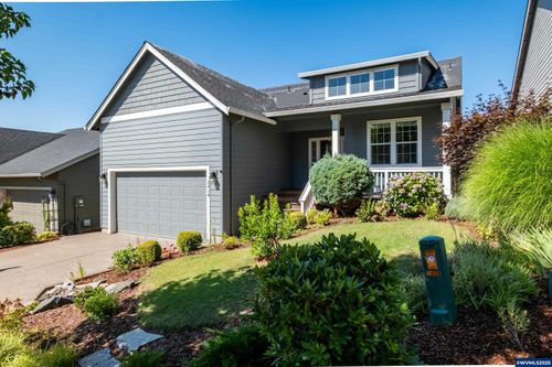 2414 Cherry Blossom Dr Nw, Salem, OR, 97304-1055 | Card Image