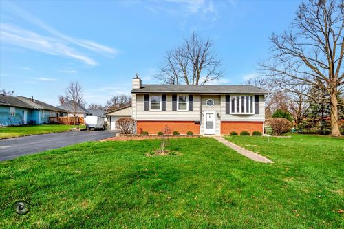589 S Walnut St, Chebanse, IL, 60922-9632 | Card Image