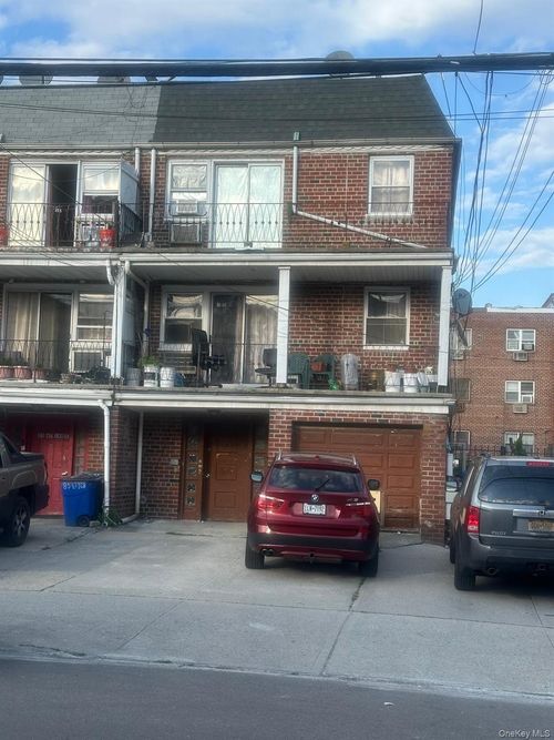 8549 168th Street, New York, NY, 11432 | Card Image