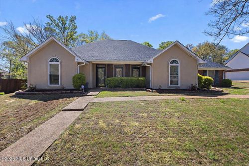 314 Avalon Way, Brandon, MS, 39047-7717 | Card Image