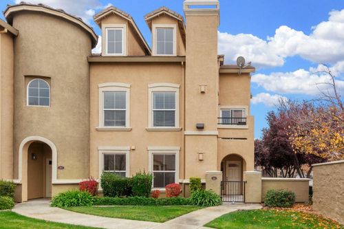 unit-116-5350 Dunlay Dr, Sacramento, CA, 95835-1562 | Card Image