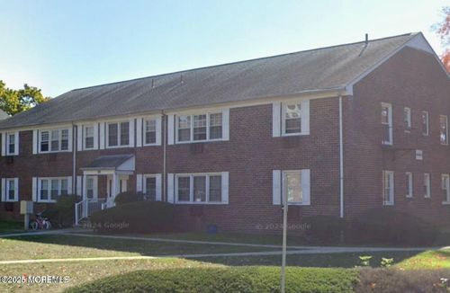 d-58 Stonehurst Blvd, Freehold, NJ, 07728-5705 | Card Image