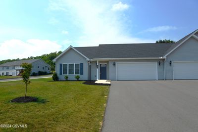 102 St Andrews Way, House other with 2 bedrooms, 2 bathrooms and null parking in Selinsgrove PA | Image 2