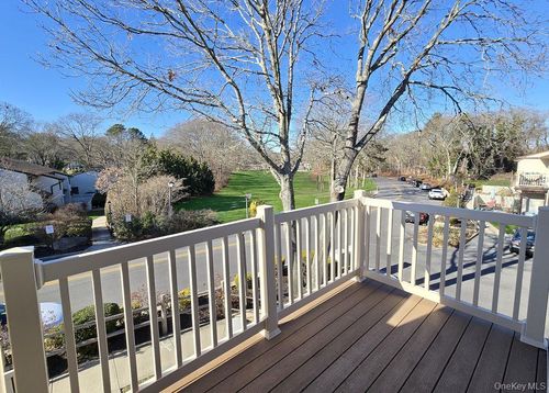 79 Birchwood Rd, Coram, NY, 11727-3680 | Card Image