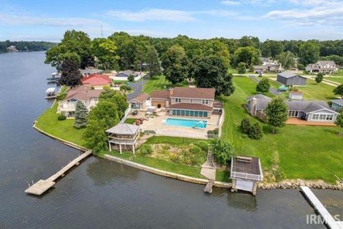 56411 Eastvue Dr, Osceola, IN, 46561-9469 | Card Image