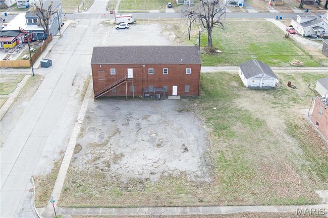 2334 E 25 Th St, House other with 0 bedrooms, 0 bathrooms and null parking in Granite City IL | Image 12