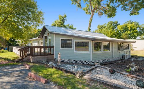 18683 High Springs Main St, High Springs, FL, 32643-0039 | Card Image