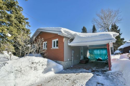 213 Rekela St N, Porcupine, ON, P0N1C0 | Card Image