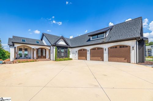 529 Coolwater Dr, Taylors, SC, 29687-4616 | Card Image