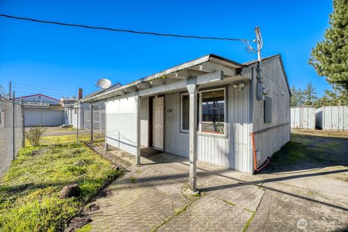 3817 94th St Sw, Lakewood, WA, 98499-4419 | Card Image