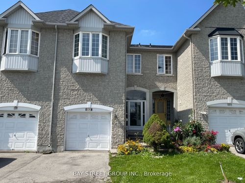 220 Yorkland St, Richmond Hill, ON, L4S1A2 | Card Image