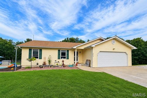 3216 Elizabeth Ct, Troy, MO, 63379-6322 | Card Image