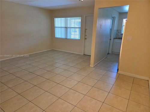 apt-105-250 Layne Blvd, Hallandale Beach, FL, 33009-5701 | Card Image