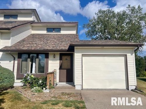 4203 Laurel Ct, Davenport, IA, 52804-1081 | Card Image