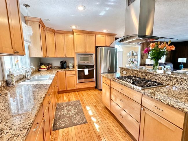 11 Poplar Hill Rd, House other with 3 bedrooms, 2 bathrooms and 4 parking in West Whately MA | Image 4