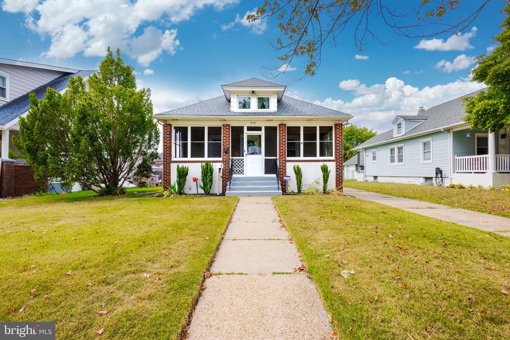 Beacon Ave, Paulsboro, NJ 08066