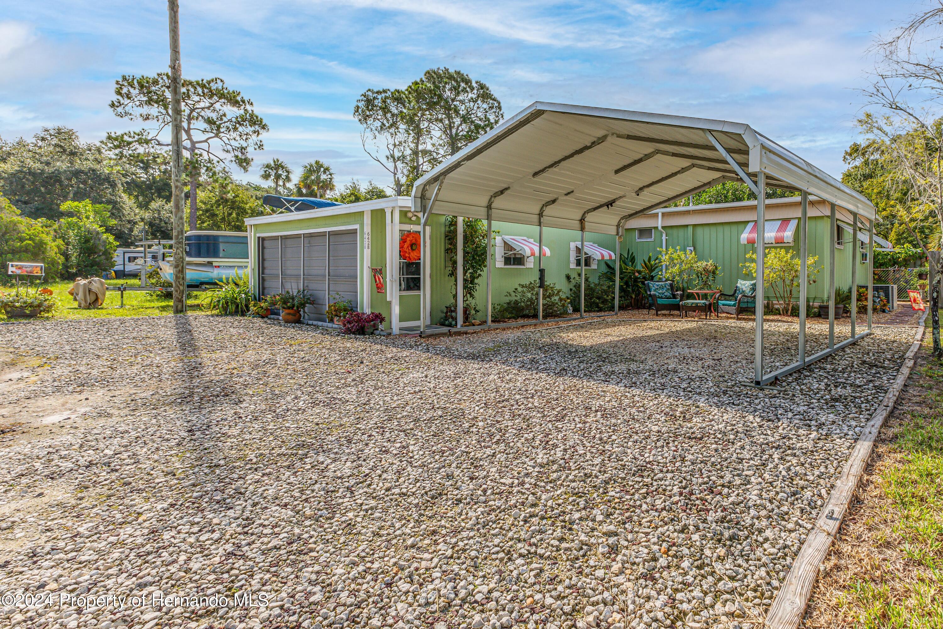 Theresa Ave, Weeki Wachee, FL 34607