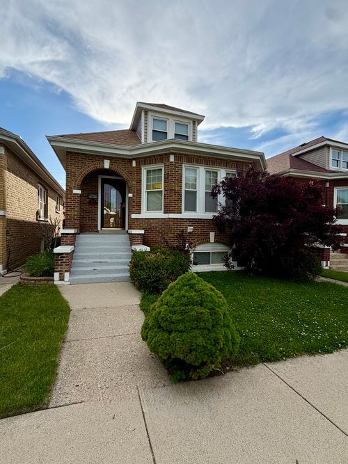 2136 N 75th Ave, Elmwood Park, IL, 60707-3150 | Card Image