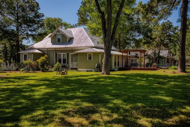 235 Hickory St, House other with 3 bedrooms, 3 bathrooms and null parking in New Ulm TX | Image 39