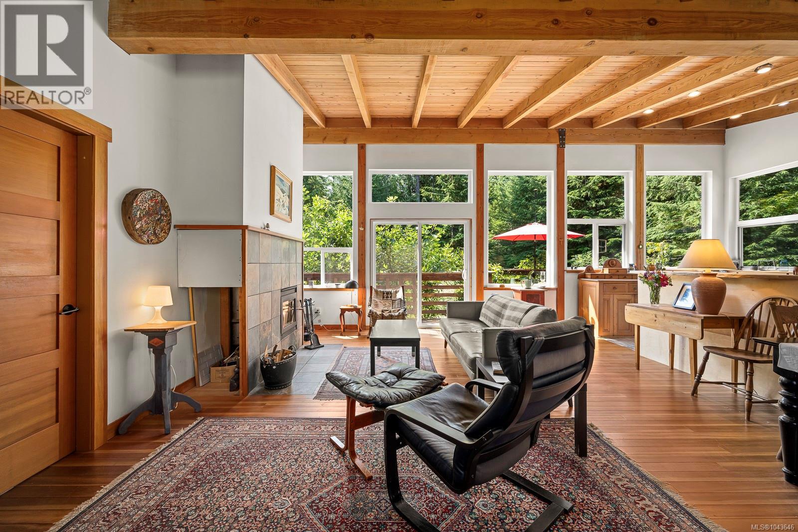 Residential in Cortes Island 5