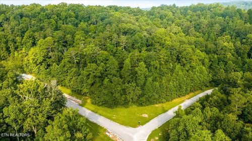 177 Hickory Way, LaFollette, TN, 37766 | Card Image