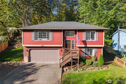 26023 222nd Ct Se, Maple Valley, WA, 98038-7427 | Card Image