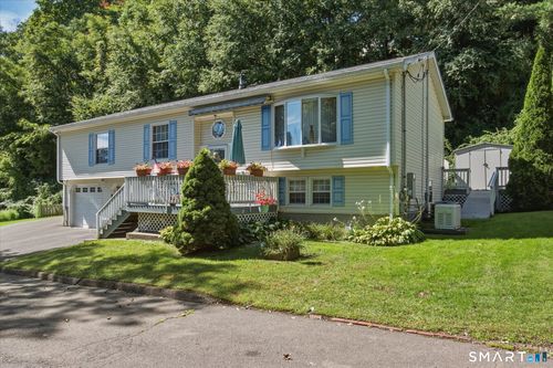 1190 N High Street, East Haven, CT, 06512 | Card Image