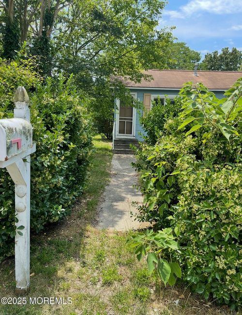 334 E Miami Ave, Villas, NJ, 08251-3119 | Card Image