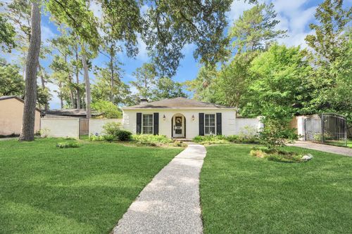 10115 Holly Springs Dr, Houston, TX, 77042-1525 | Card Image