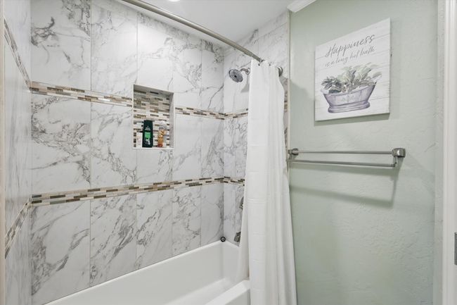 1520 Oakhurst Scenic Dr, House other with 5 bedrooms, 4 bathrooms and null parking in Fort Worth TX | Image 20