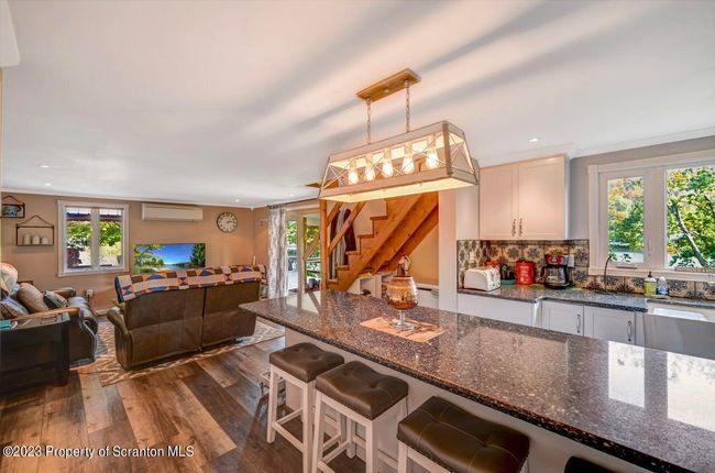 266 Warren Rd 30 Large | Image 29
