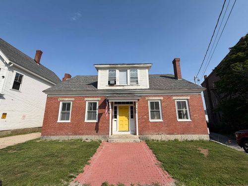 4c-4 Washington St, Penacook, NH, 03303-1511 | Card Image