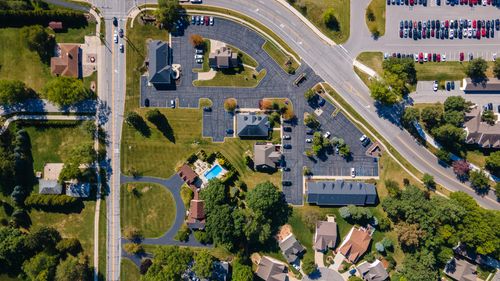 556 Vale Park Rd, Valparaiso, IN, 46385 | Card Image