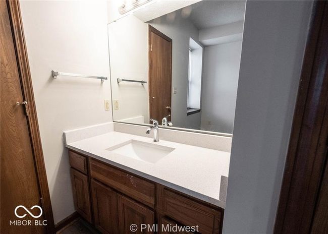 APT-1A - 3707 N Meridian St, Condo with 2 bedrooms, 2 bathrooms and null parking in Indianapolis IN | Image 8