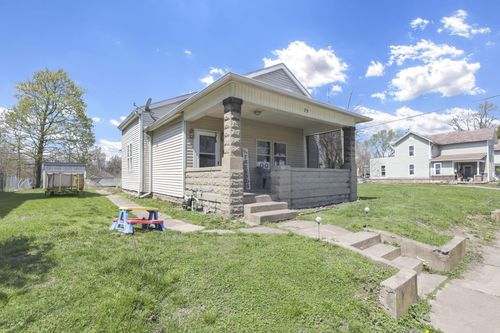 75 Gay St, Newark, OH, 43055-6570 | Card Image
