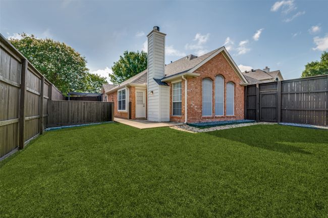 6717 Candlecreek Ln, House other with 4 bedrooms, 2 bathrooms and null parking in Plano TX | Image 31