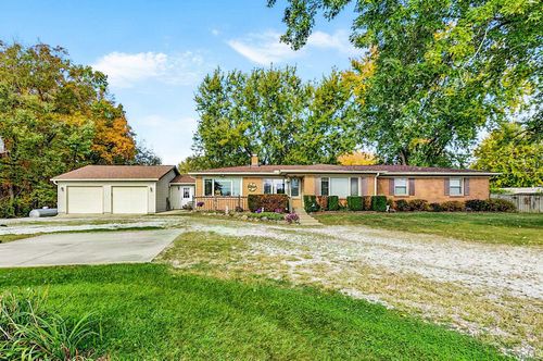 2694 S Angling Pike, Hartford City, IN, 47348 | Card Image