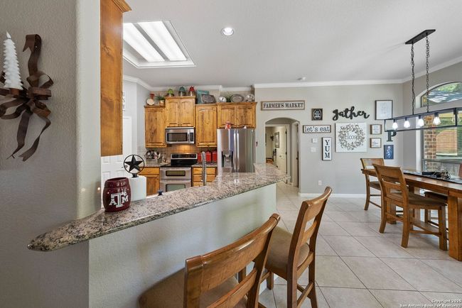 162 Champions Blvd, House other with 3 bedrooms, 2 bathrooms and null parking in La Vernia TX | Image 14