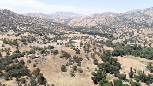 37127 Ripple Ln, Yokuts Valley, CA, 93675-9657 | Card Image