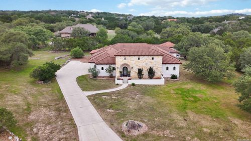 2915 Elk River Trl, Bulverde, TX, 78163-2231 | Card Image