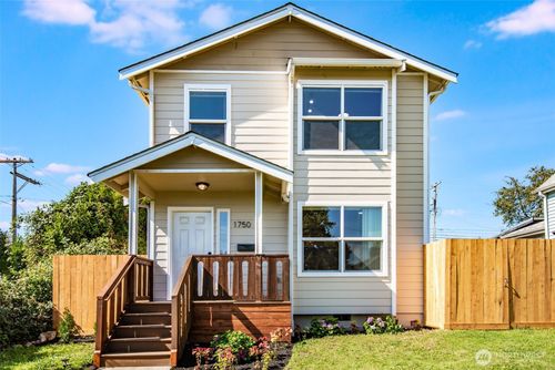 1750 S Ainsworth Ave, Tacoma, WA, 98405-3244 | Card Image