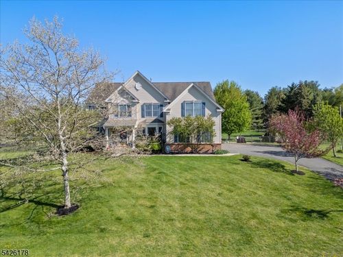 1 Tanager Dr, Ringoes, NJ, 08551-1120 | Card Image