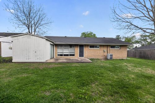 8819 Grenada Dr, Cincinnati, OH, 45231-4520 | Card Image