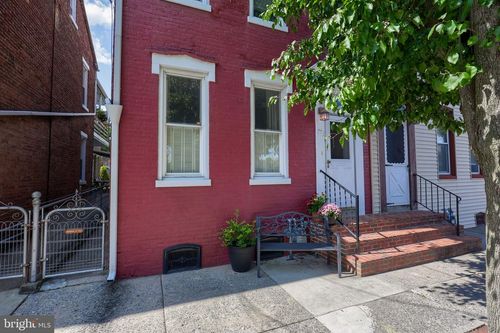 753 Locust St, COLUMBIA, PA, 17512-1228 | Card Image